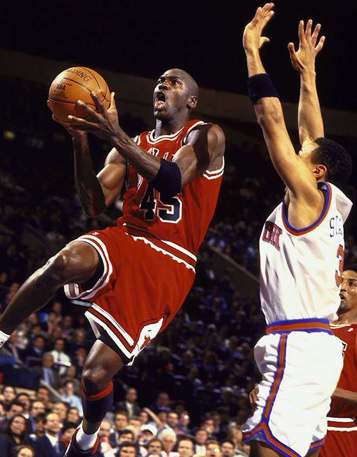 1995-0328-Michael-Jordan-John-Starks-01166461.jpg